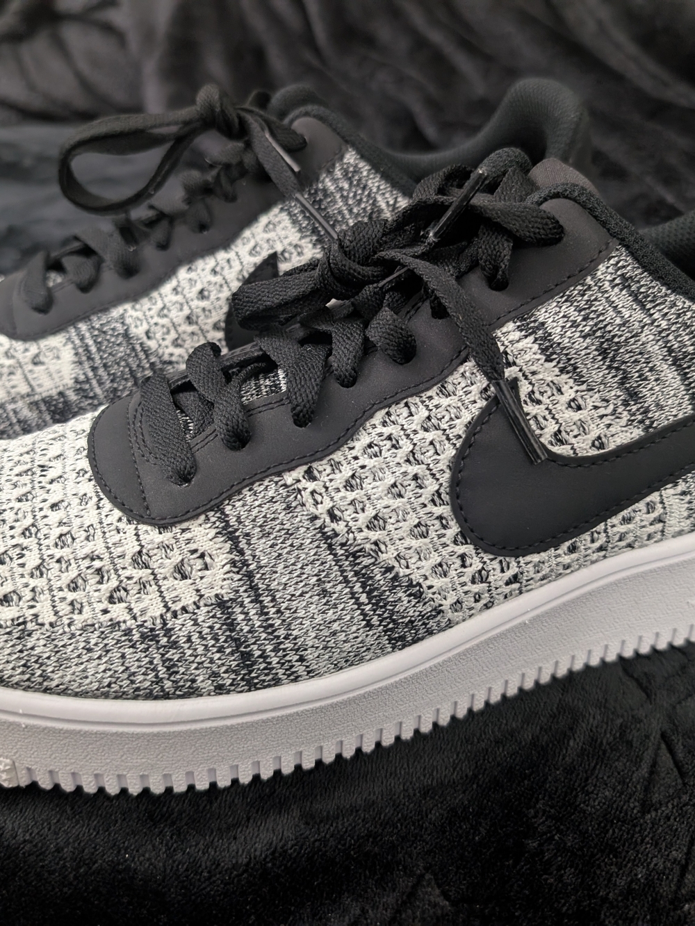 Nike Air Force 1 flyknit 2.0 "Oreo" Men's Sneakers